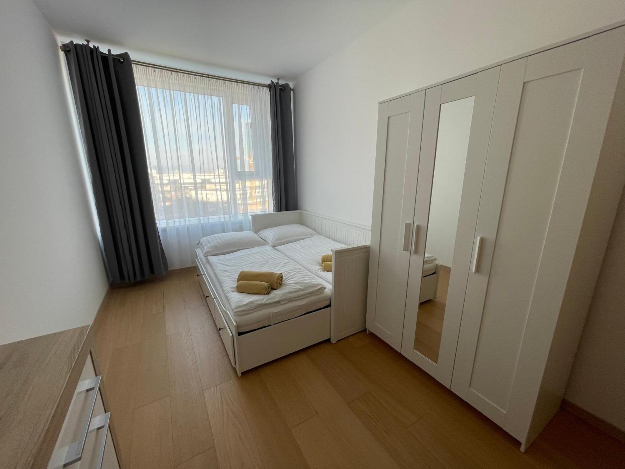 Sag Panorama City Apartment 3 Rooms Free Parking Free Wifi Bratislava Ngoại thất bức ảnh